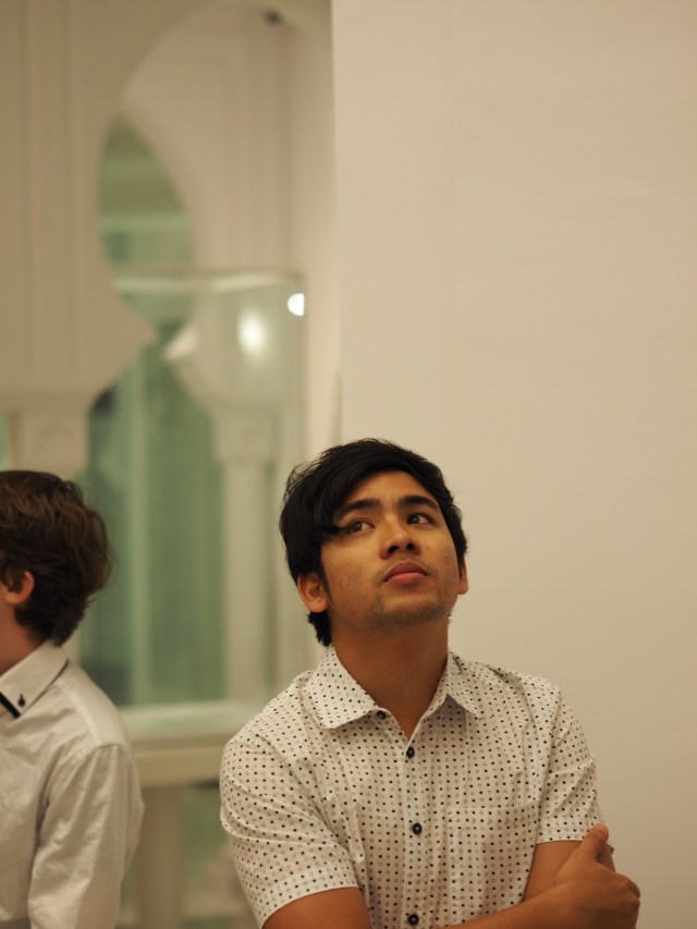 Afig deep thought at the Masjid Sultan Abdullah Pekan Museum (Photo: Richard Medland) 