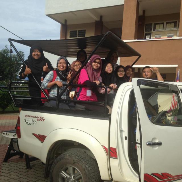 Local transport (Photo: Mary Cosmo)